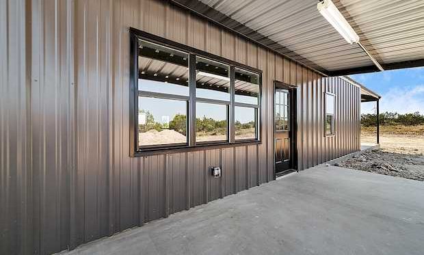 Millersview Barndo-26